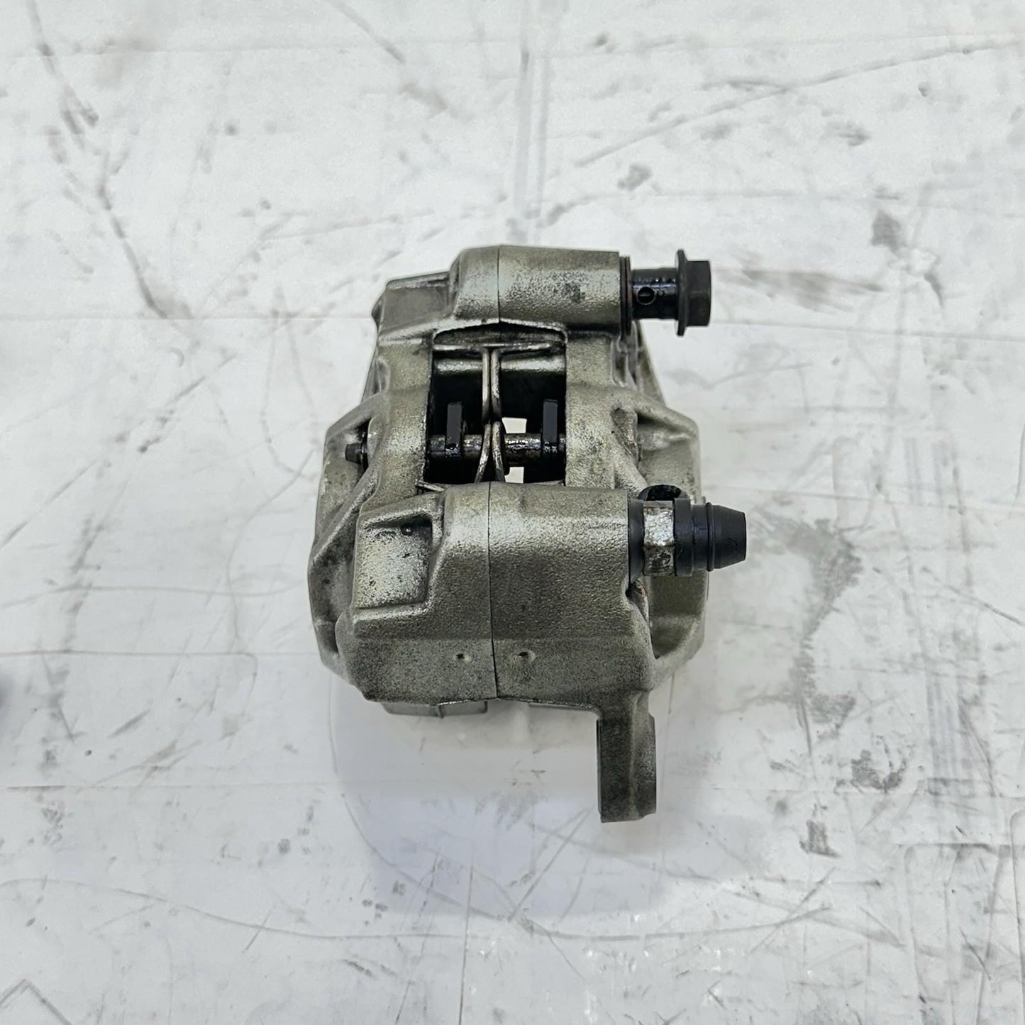2016 - 2018 DUCATI HYPERMOTARD 939 REAR BRAKE CALIPER BACK PADS BREMBO