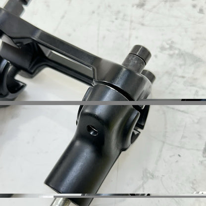 2016 - 2018 DUCATI HYPERMOTARD 939 HANDLEBAR RISERS CLAMP HANDLE BAR BOLTS