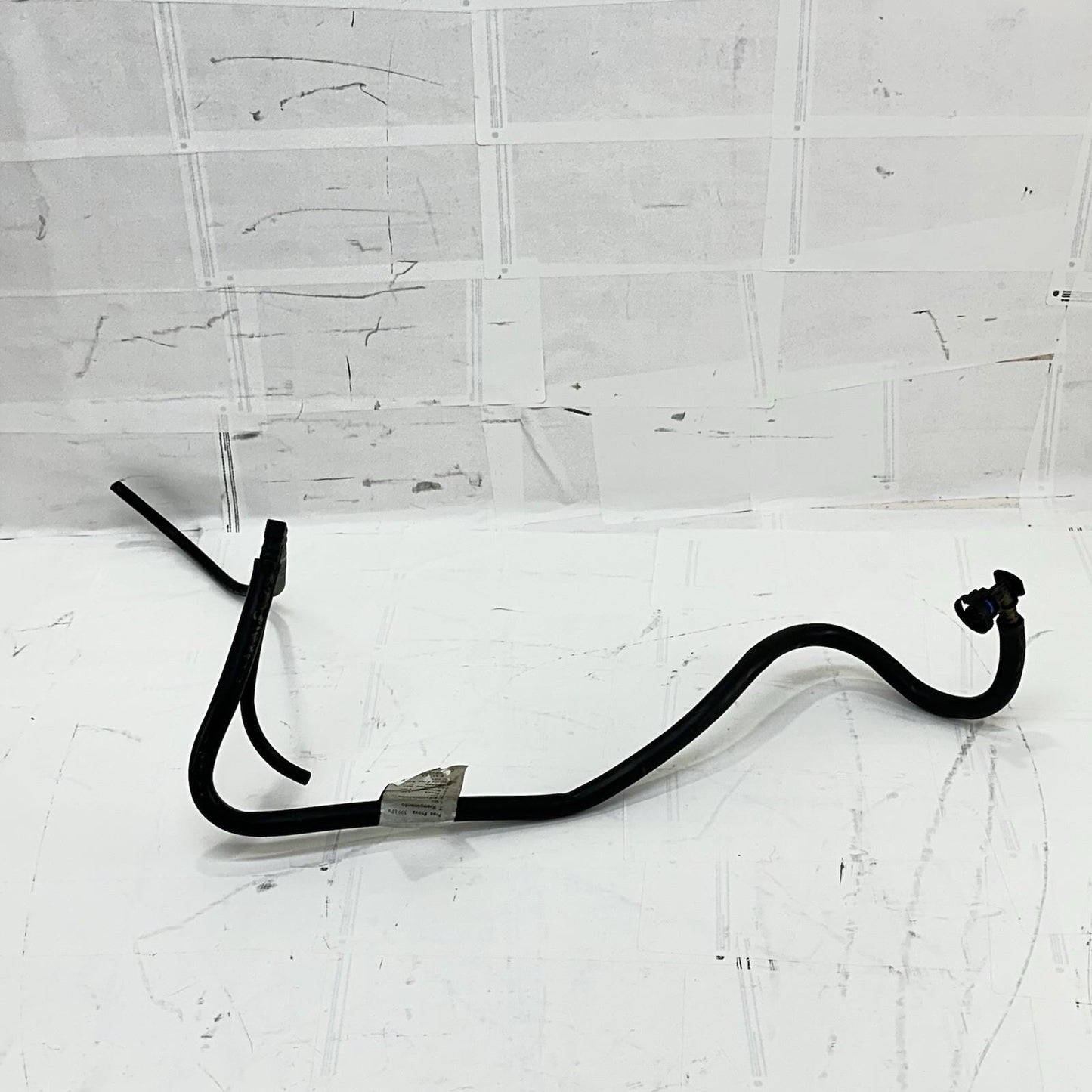 2016 - 2018 DUCATI HYPERMOTARD 939 FUEL LINE GAS SENDING PIPE INJECTION HOSES