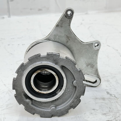 2016 - 2018 DUCATI HYPERMOTARD 939 REAR AXLE BEARING DRIVE HUB BRACKET MOUNT OEM