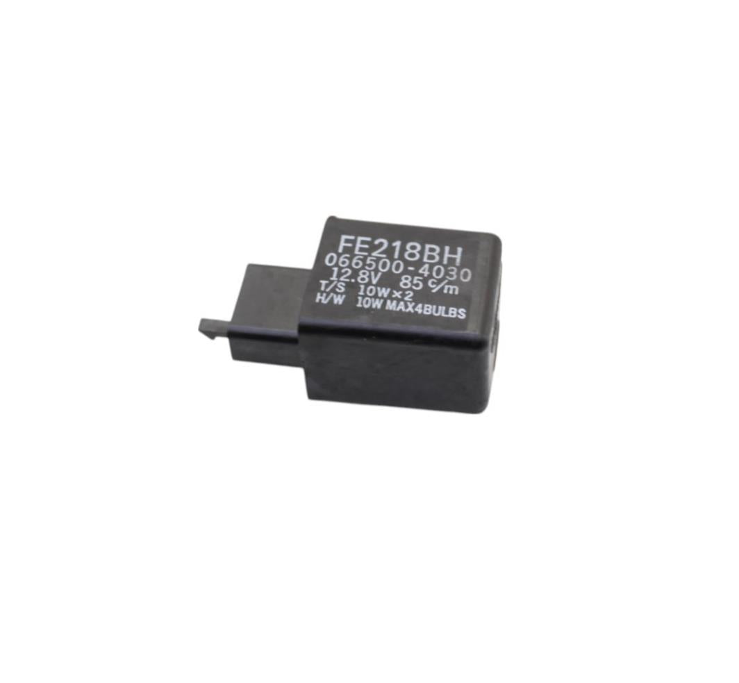 2009 - 2012 TRIUMPH DAYTONA 675R 675 BLINKER RELAY FLASHER TURN SIGNAL SWITCH