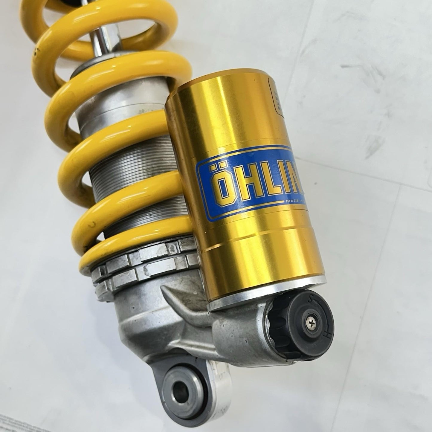 2016 - 2018 DUCATI HYPERMOTARD 939 REAR SHOCK BACK SUSPENSION ABSORBER OHLINS