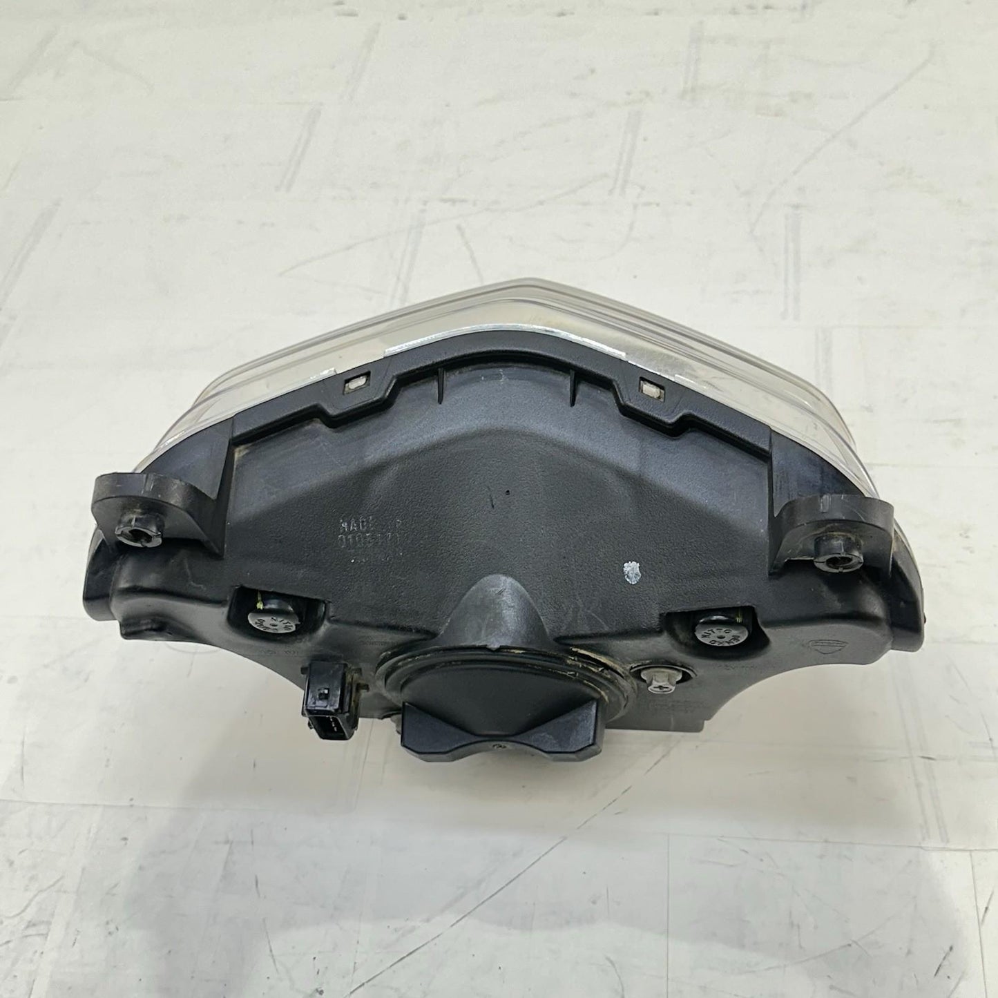 2016 - 2018 DUCATI HYPERMOTARD 939 FRONT HEADLIGHT LAMP LIGHT HEAD STOCK OEM