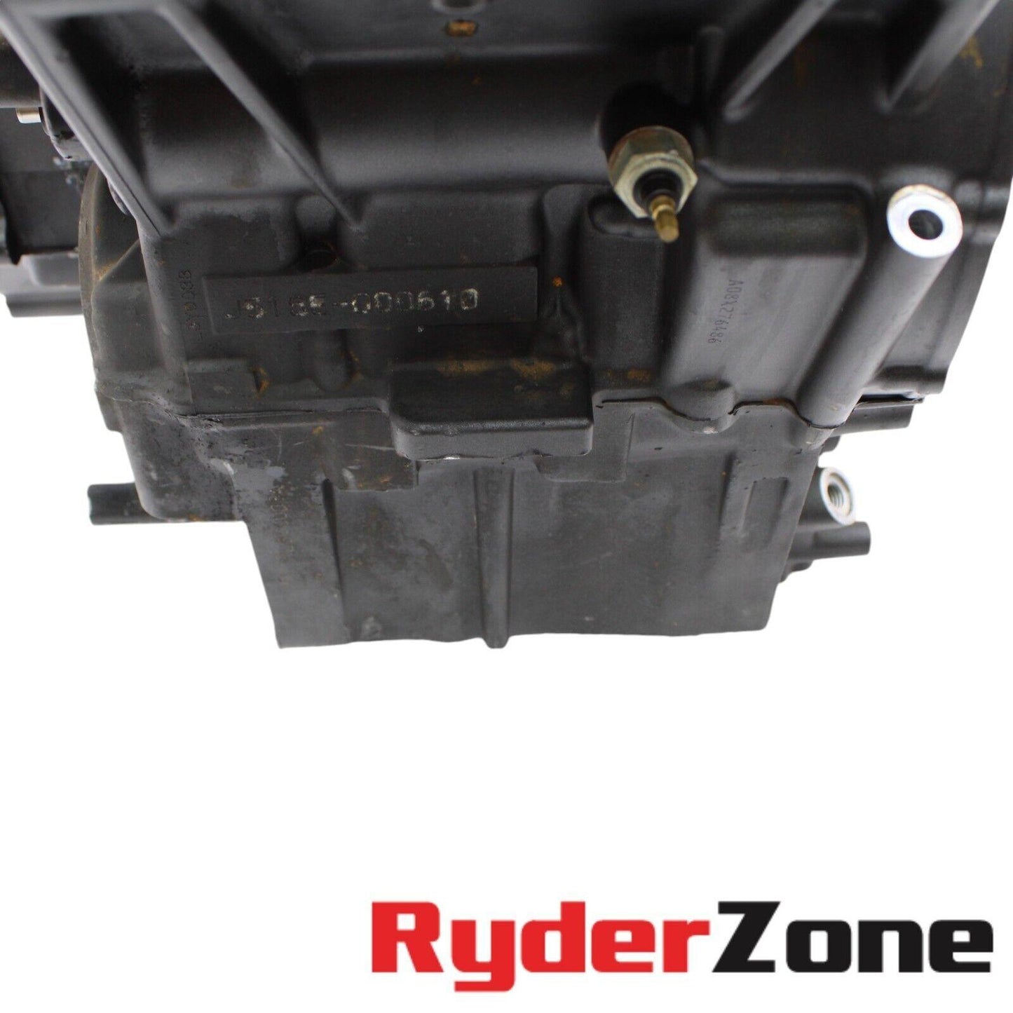 2009 - 2017 YAMAHA FZ6R CRANKCASE BLOCK ENGINE CASES MOTOR SET BLACK