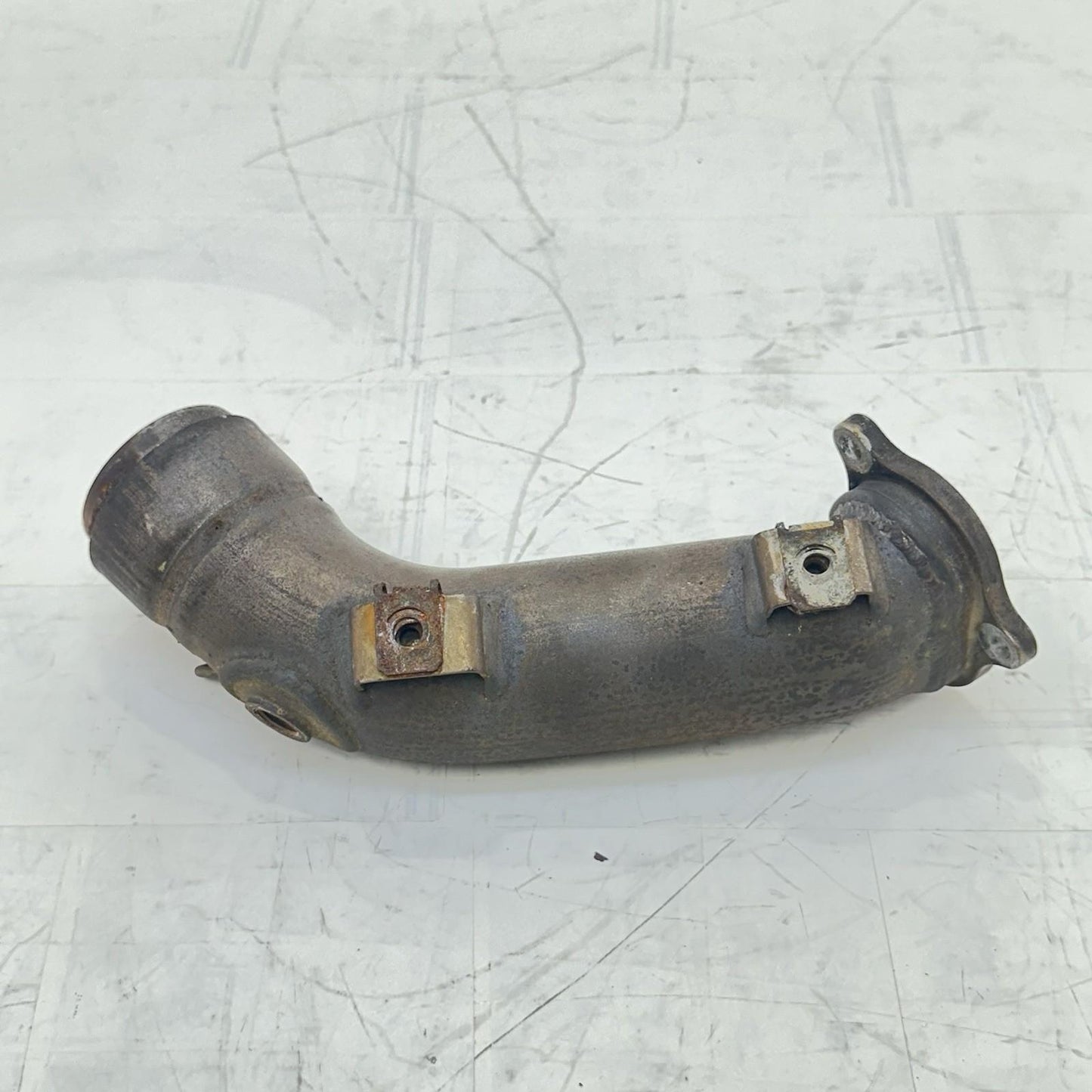 2016 - 2018 DUCATI HYPERMOTARD 939 EXHAUST MID PIPE MUFFLER HEADER