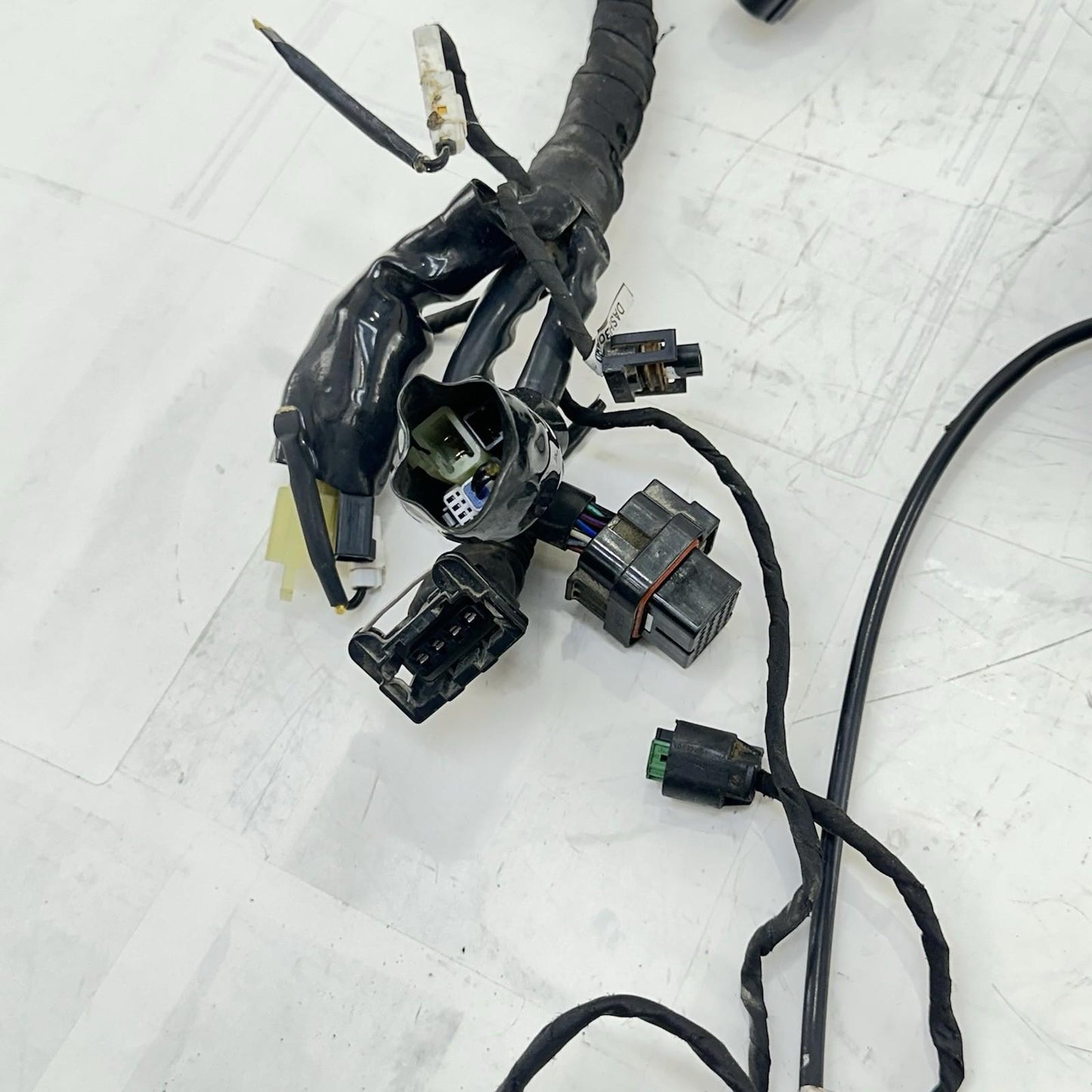 2016 - 2018 DUCATI HYPERMOTARD 939 MAIN WIRING HARNESS ENGINE MOTOR WIRE LOOM