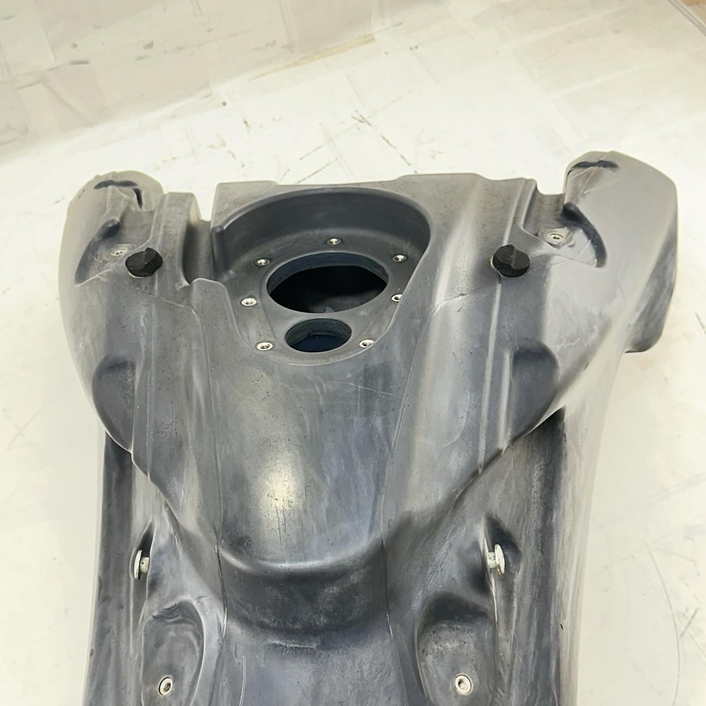 2016 - 2018 DUCATI HYPERMOTARD 939 FUEL TANK GAS PETROL RESERVOIR PLASTIC OEM