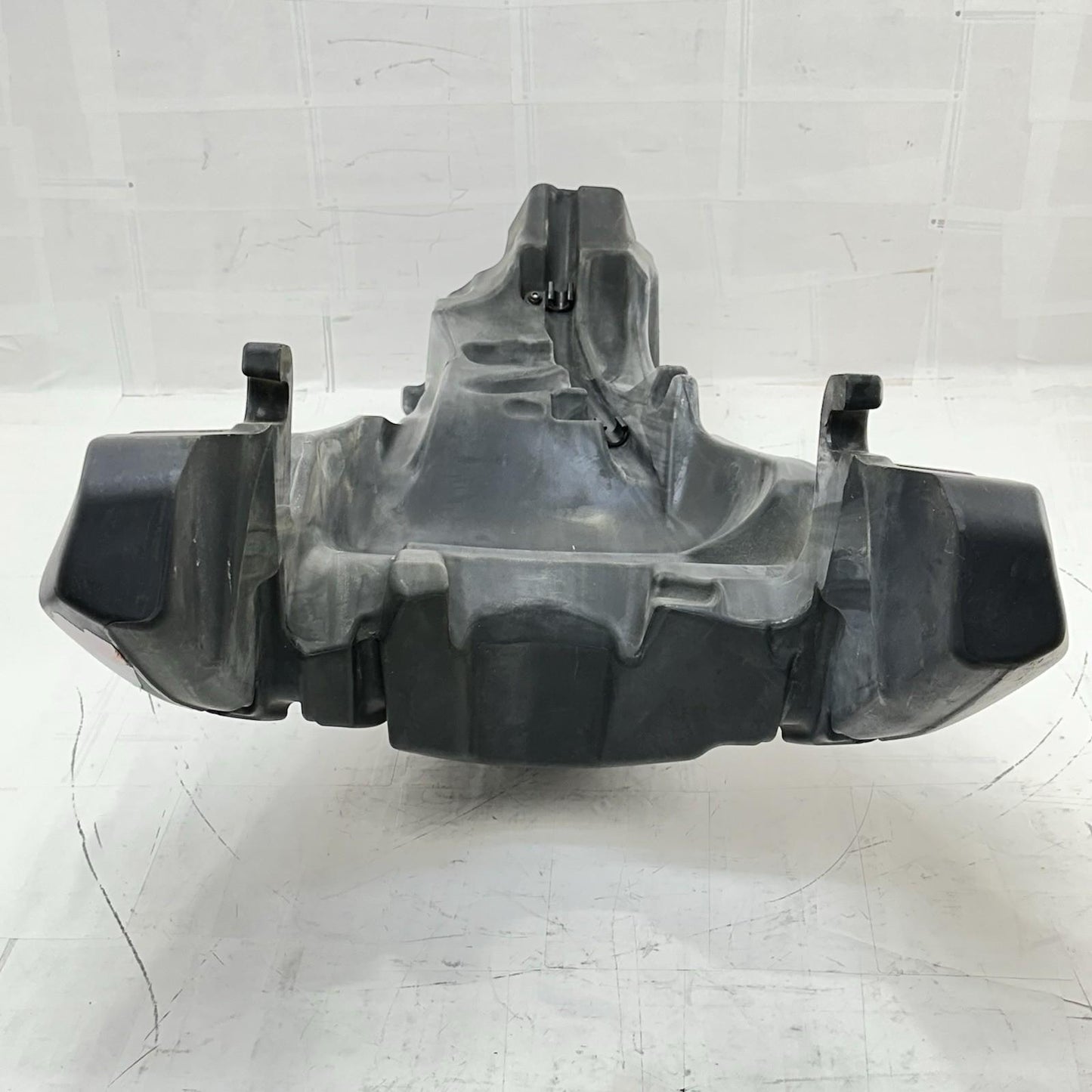 2016 - 2018 DUCATI HYPERMOTARD 939 FUEL TANK GAS PETROL RESERVOIR PLASTIC OEM