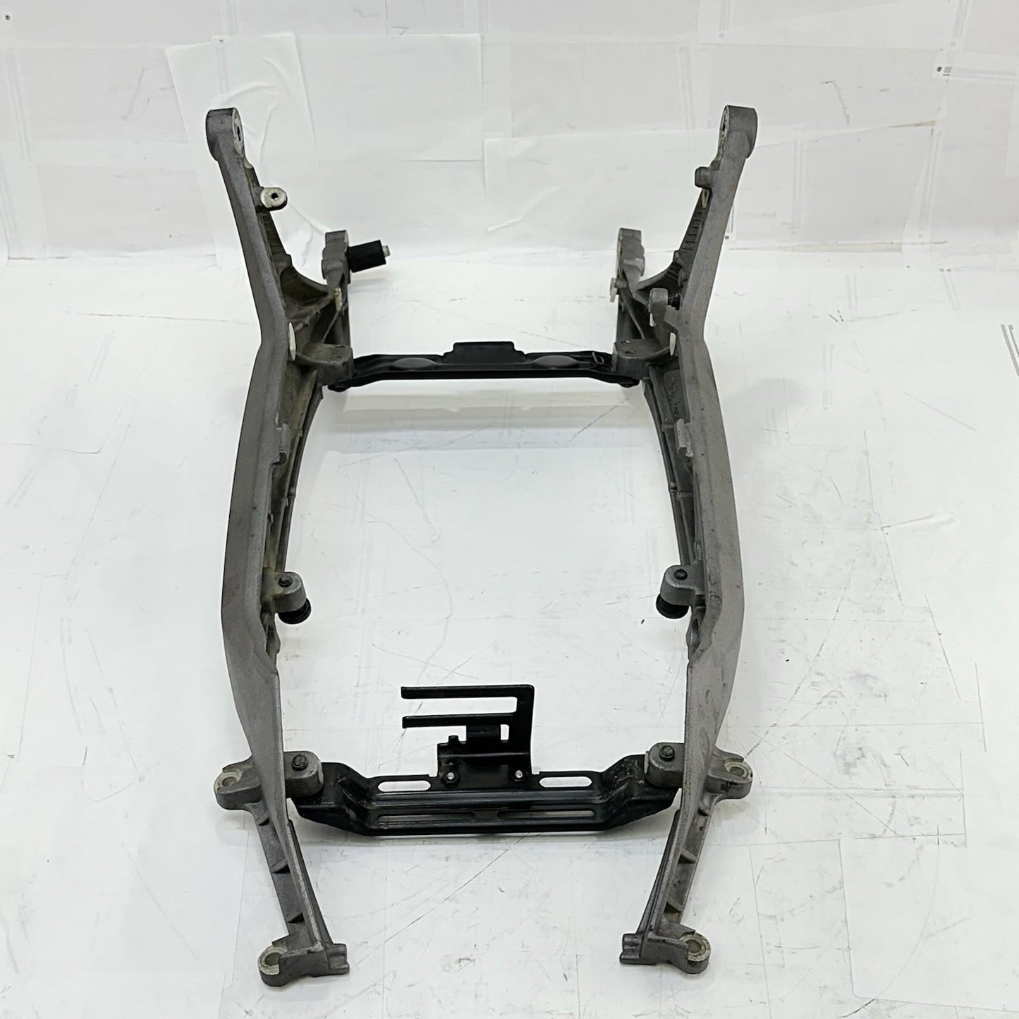 2016 - 2018 DUCATI HYPERMOTARD 939 SUBFRAME REAR BACK FRAME UNDERTAIL MOUNT