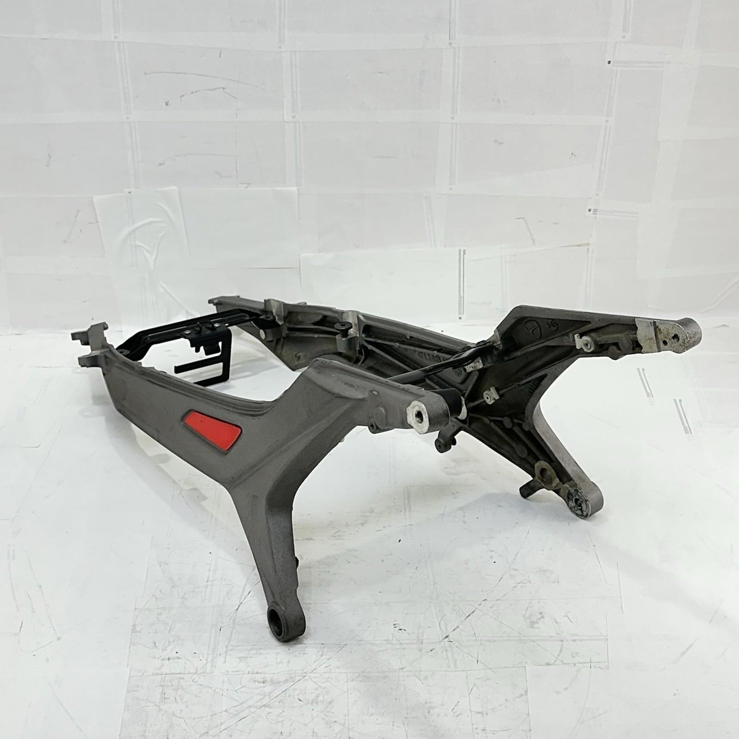 2016 - 2018 DUCATI HYPERMOTARD 939 SUBFRAME REAR BACK FRAME UNDERTAIL MOUNT