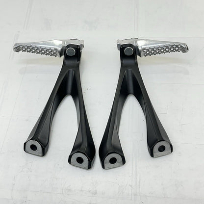 2017 - 2019 HONDA CBR 1000RR SP PASSENGER PEGS REAR FOOT LEG REST LEFT RIGHT SET