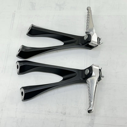 2017 - 2019 HONDA CBR 1000RR SP PASSENGER PEGS REAR FOOT LEG REST LEFT RIGHT SET