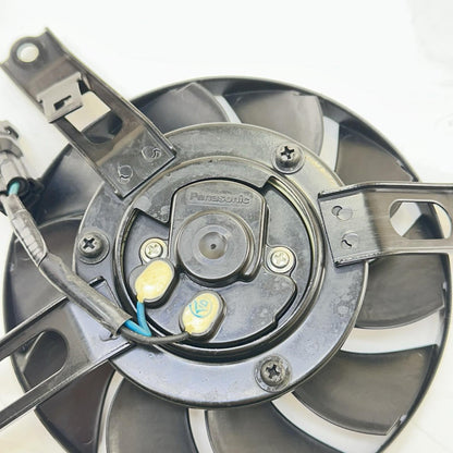 2017 - 2019 HONDA CBR 1000RR SP LEFT RADIATOR FAN ENGINE COOLING MOTOR BOLTS