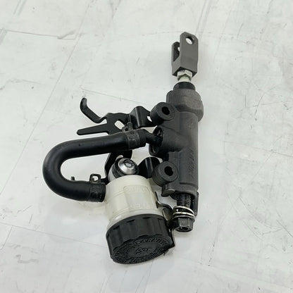 2017 - 2019 HONDA CBR 1000RR SP REAR BRAKE MASTER CYLINDER RESERVOIR CANISTER