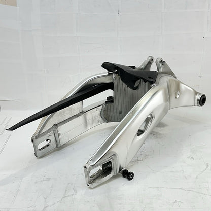 2017 - 2019 HONDA CBR 1000RR SP SWINGARM REAR SHOCK WHEEL FRAME FENDER PLASTIC