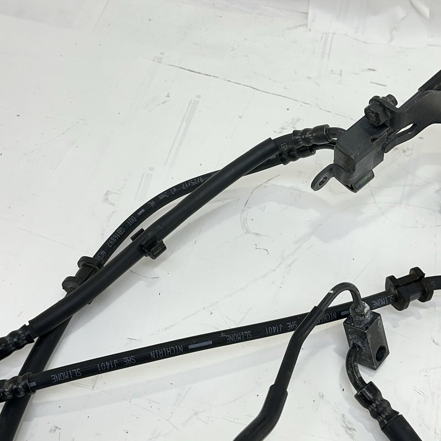 2017 - 2019 HONDA CBR 1000RR SP BRAKE LINES ABS HOSES PIPES FRONT REAR SET STOCK