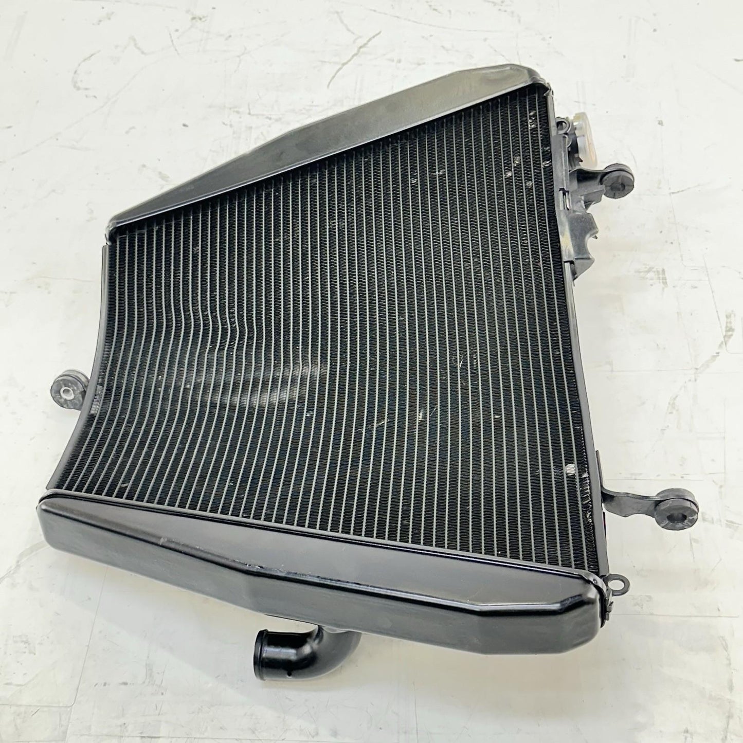 2017 - 2019 HONDA CBR 1000RR SP RADIATOR ENGINE COOLER MOTOR COOLING STOCK