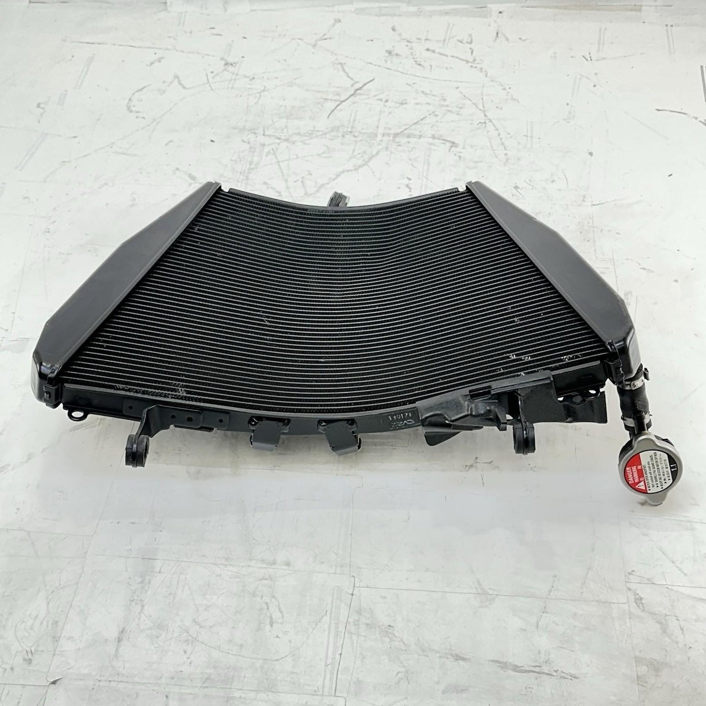 2017 - 2019 HONDA CBR 1000RR SP RADIATOR ENGINE COOLER MOTOR COOLING STOCK