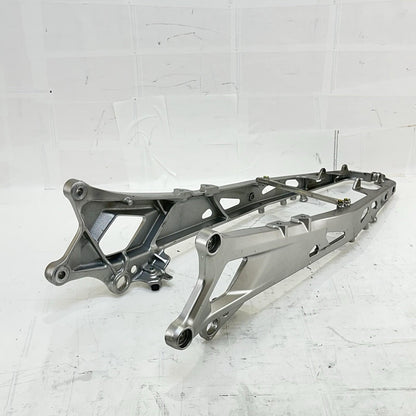 2017 - 2019 HONDA CBR 1000RR SP SUBFRAME UNDERTAIL LOWER REAR FRAME STOCK