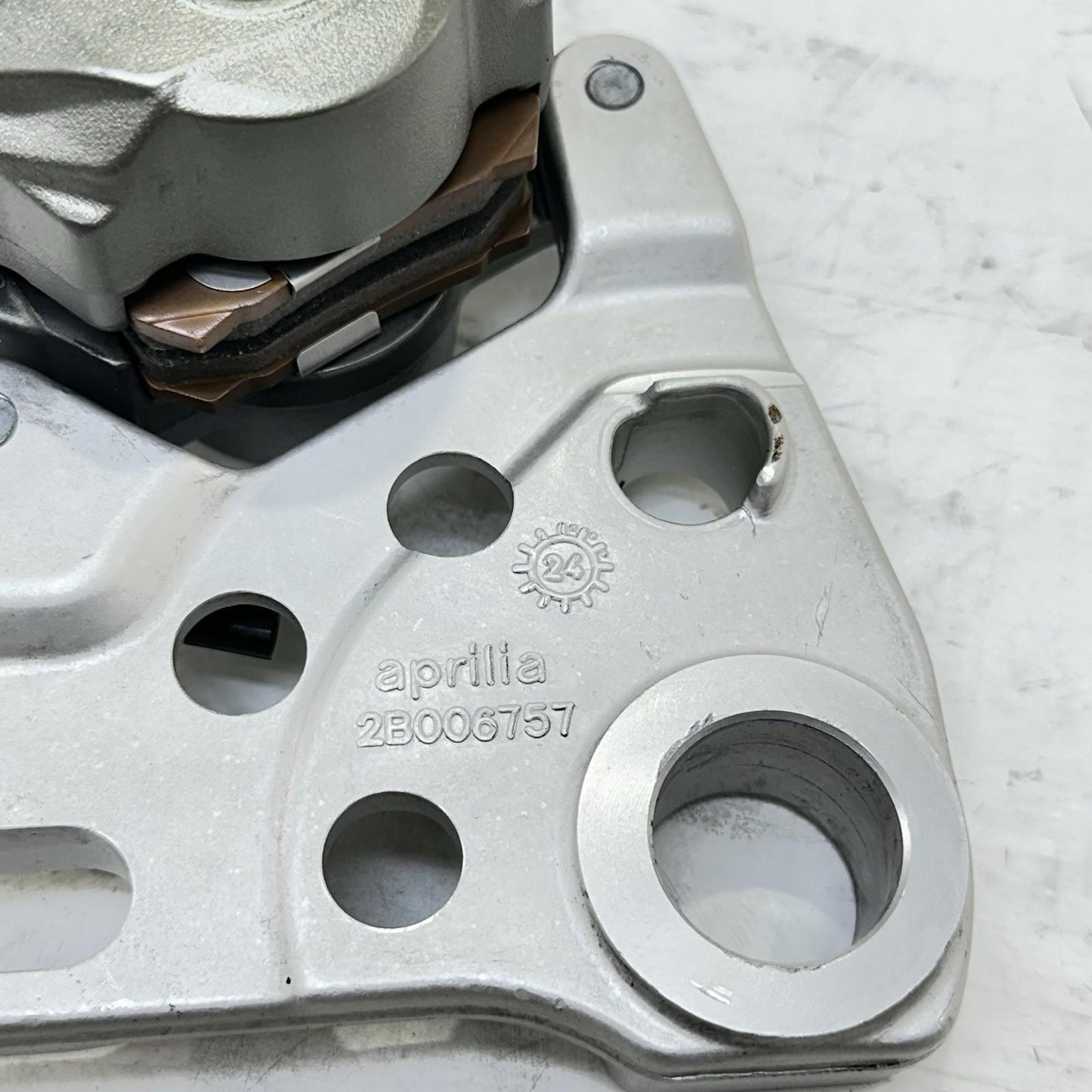 2021 - 2026 APRILIA RSV4 REAR BRAKE CALIPER BACK BRACKET MOUNT PADS BREMBO