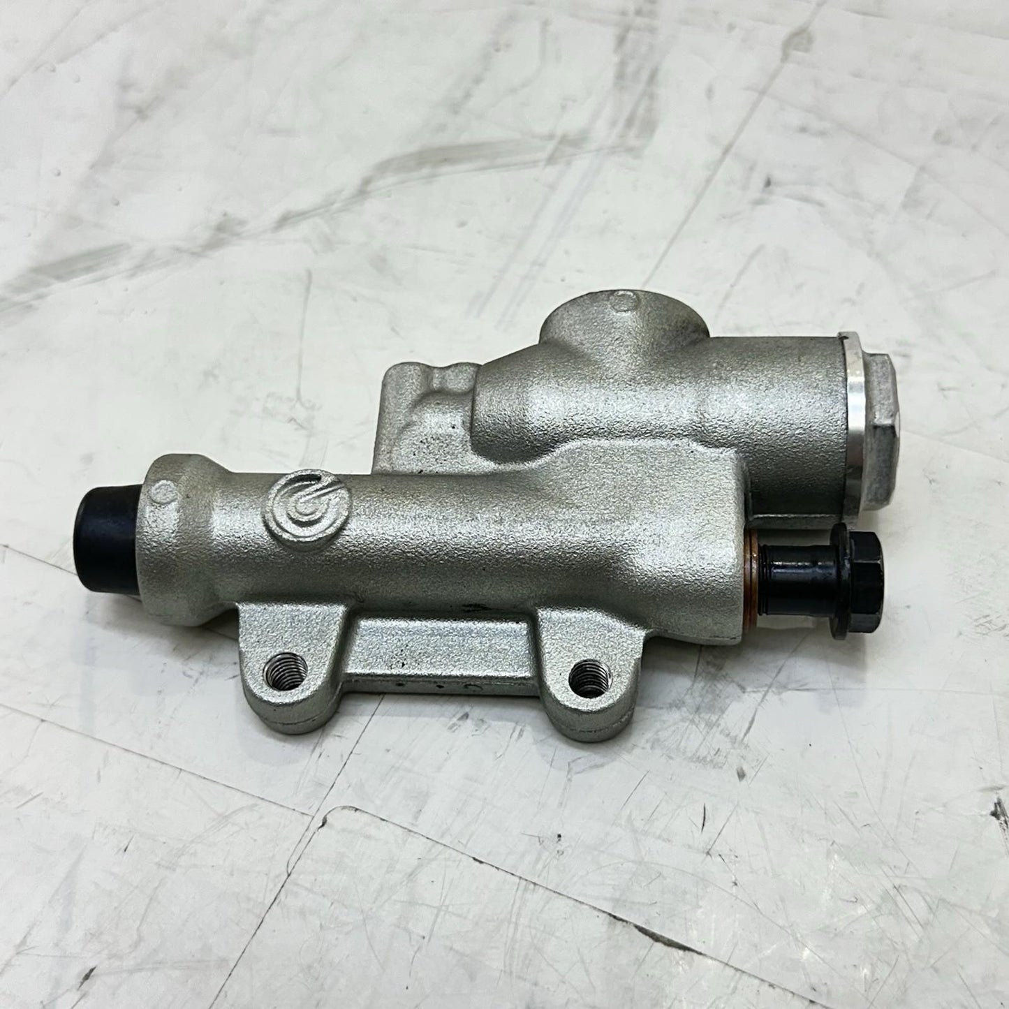 2021 - 2026 APRILIA RSV4 REAR BRAKE MASTER CYLINDER BACK BREMBO
