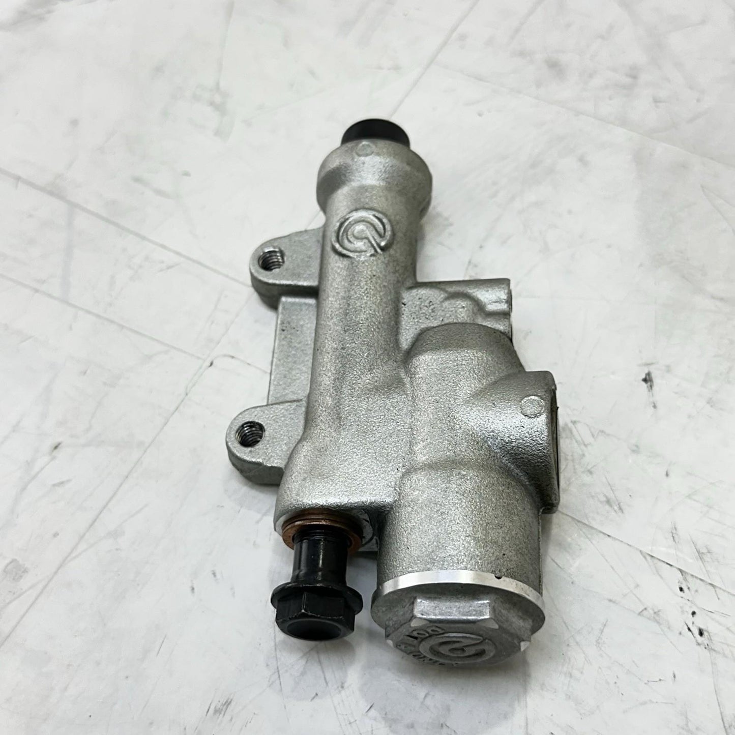 2021 - 2026 APRILIA RSV4 REAR BRAKE MASTER CYLINDER BACK BREMBO