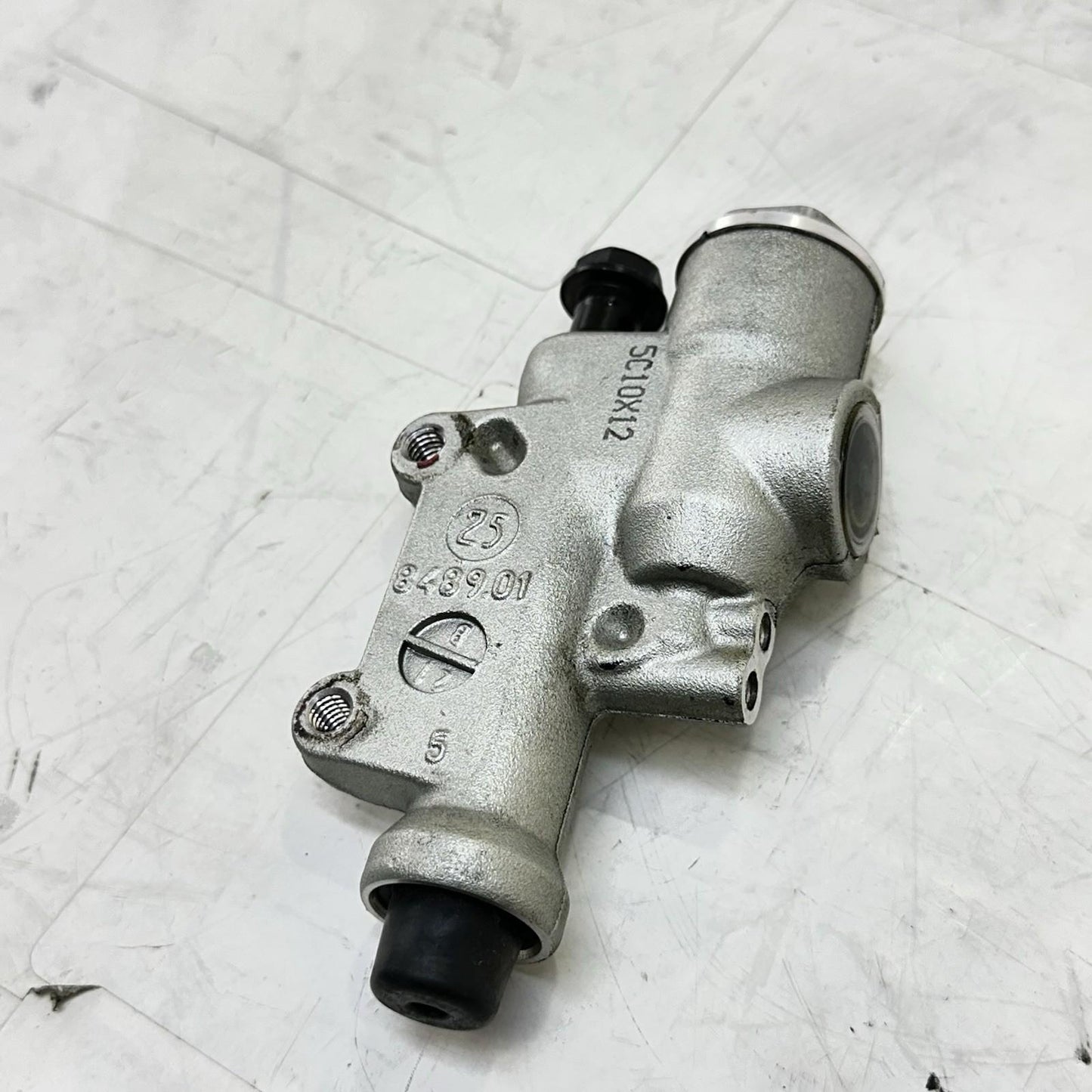 2021 - 2026 APRILIA RSV4 REAR BRAKE MASTER CYLINDER BACK BREMBO