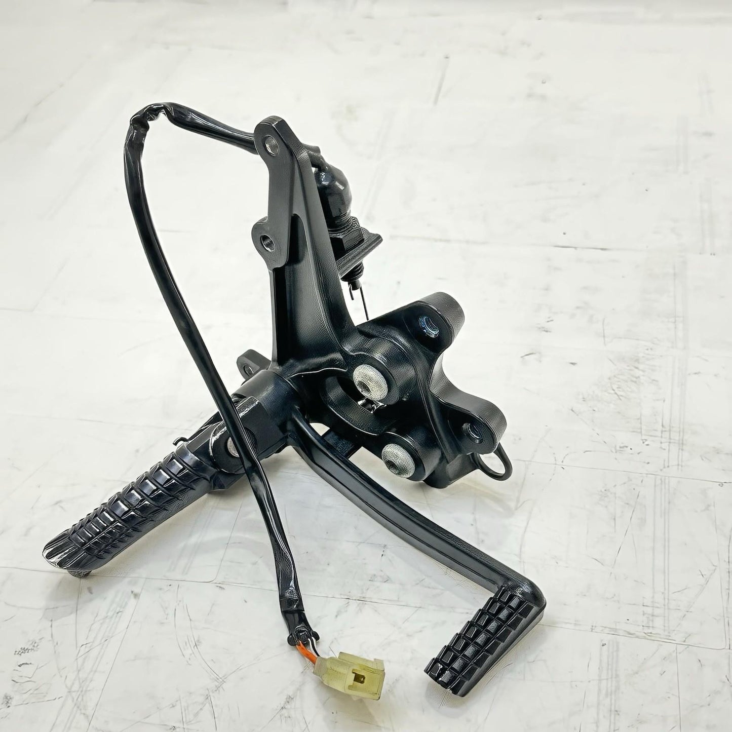 2011 - 2026 SUZUKI GSX 600 GSXR 750 REAR SET FOOT REST BACK BRAKE PEDAL LEG PEG