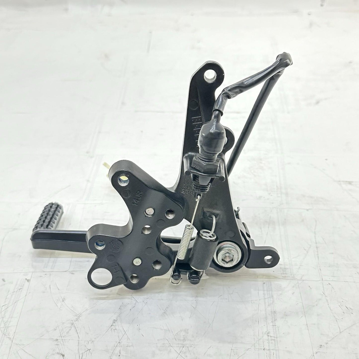 2011 - 2026 SUZUKI GSX 600 GSXR 750 REAR SET FOOT REST BACK BRAKE PEDAL LEG PEG