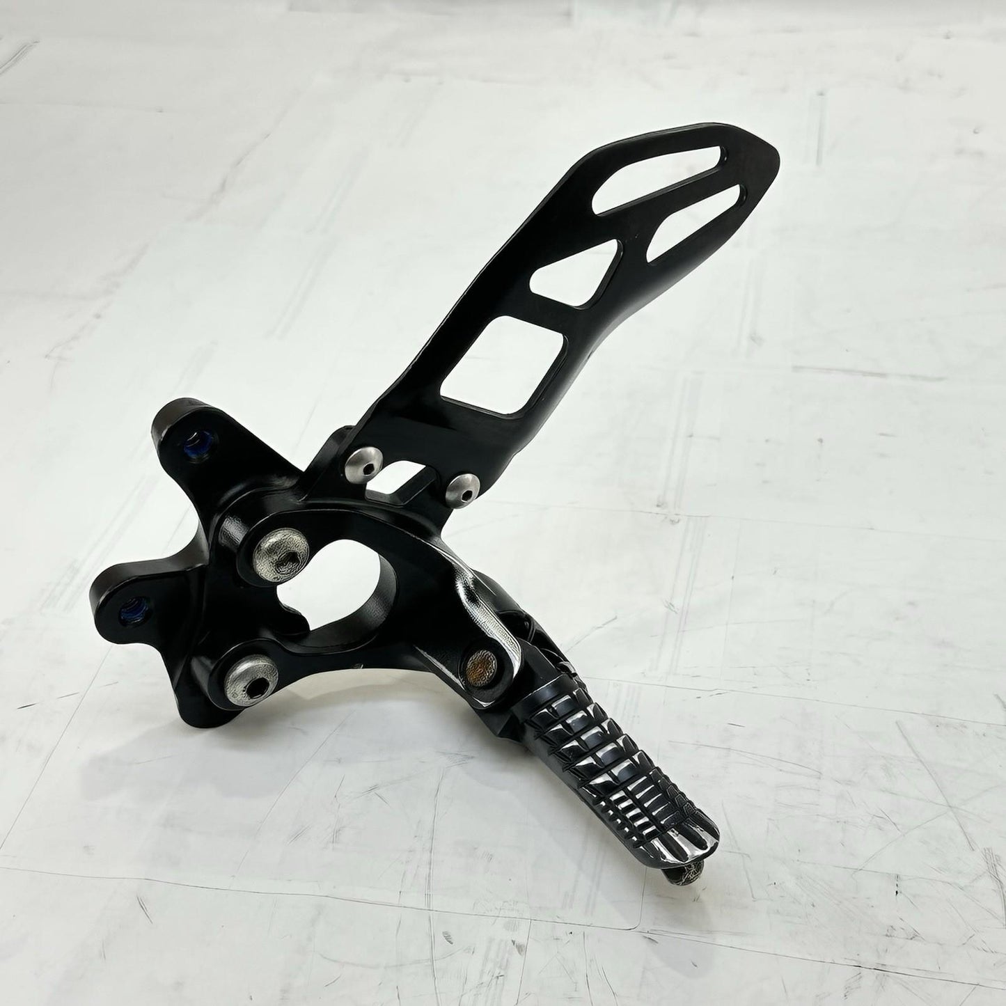 2011 - 2026 SUZUKI GSX 600 GSXR 750 REAR SET FOOT REST BACK BRAKE PEDAL LEG PEG