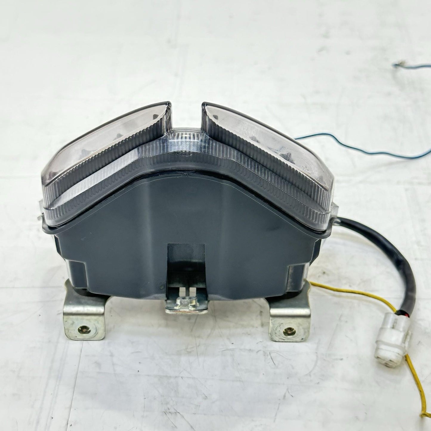 2011 - 2026 SUZUKI GSX 600 GSXR 750 TAILLIGHT REAR BRAKE LIGHT LAMP TINTED