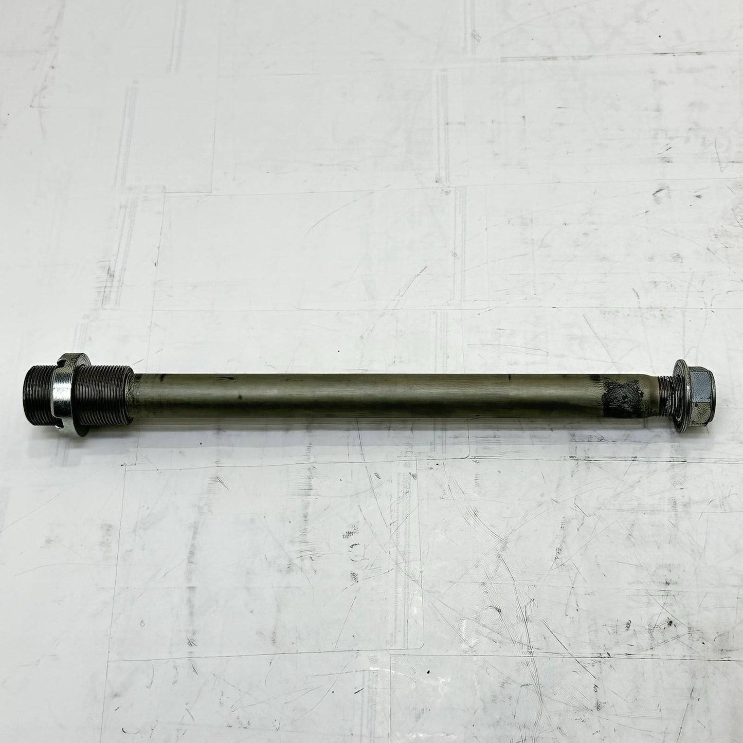 2011 - 2026 SUZUKI GSX 600 GSXR 750 SWINGARM BOLT PIVOT AXLE SCREW REAR STOCK