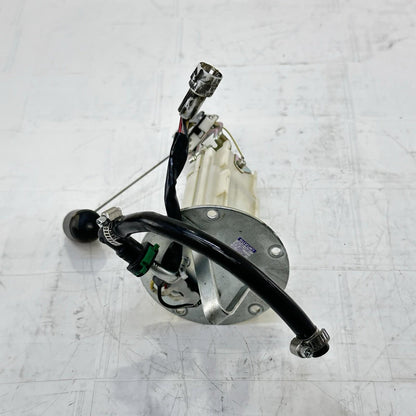 2011 - 2026 SUZUKI GSX 600 GSXR 750 FUEL PUMP GAS PETROL SENDING UNIT BOLTS RING