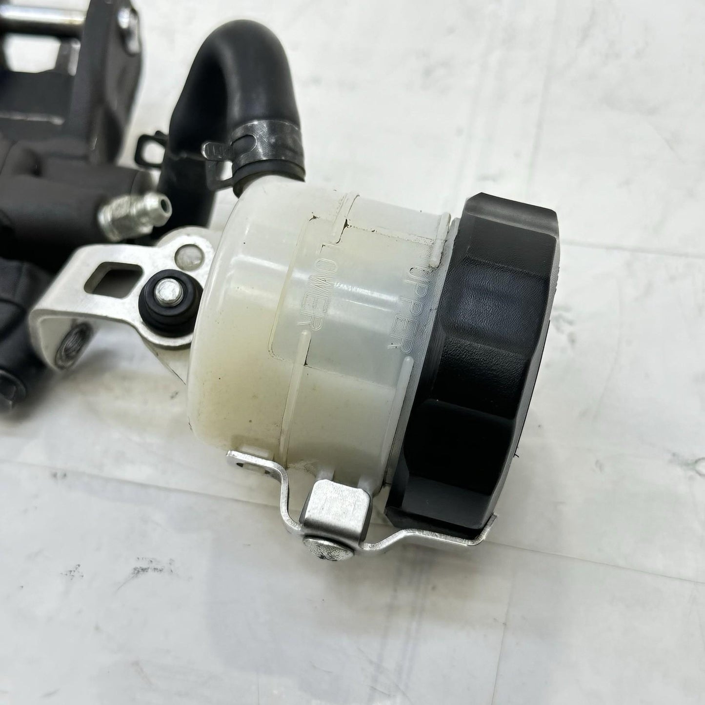 2011 - 2026 SUZUKI GSX 600 GSXR 750 FRONT BRAKE MASTER CYLINDER RESERVOIR STOCK