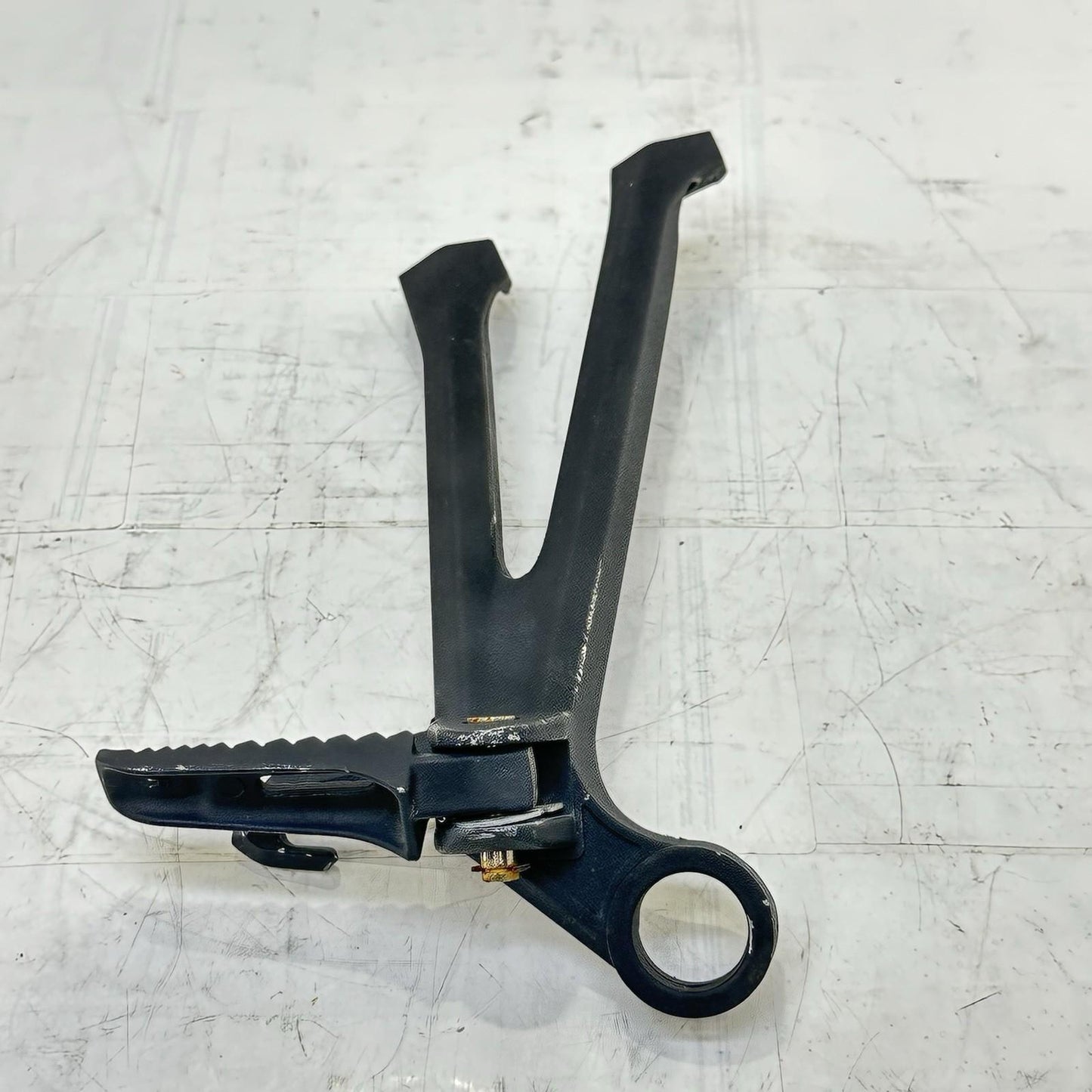 2011 - 2026 SUZUKI GSX 600 GSXR 750 PASSENGER PEGS REAR FOOT REST BACK SET