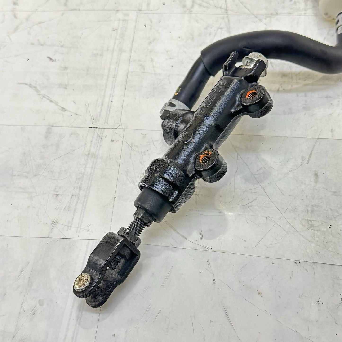 2011 - 2026 SUZUKI GSX 600 GSXR 750 REAR BRAKE MASTER CYLINDER RESERVOIR STOCK