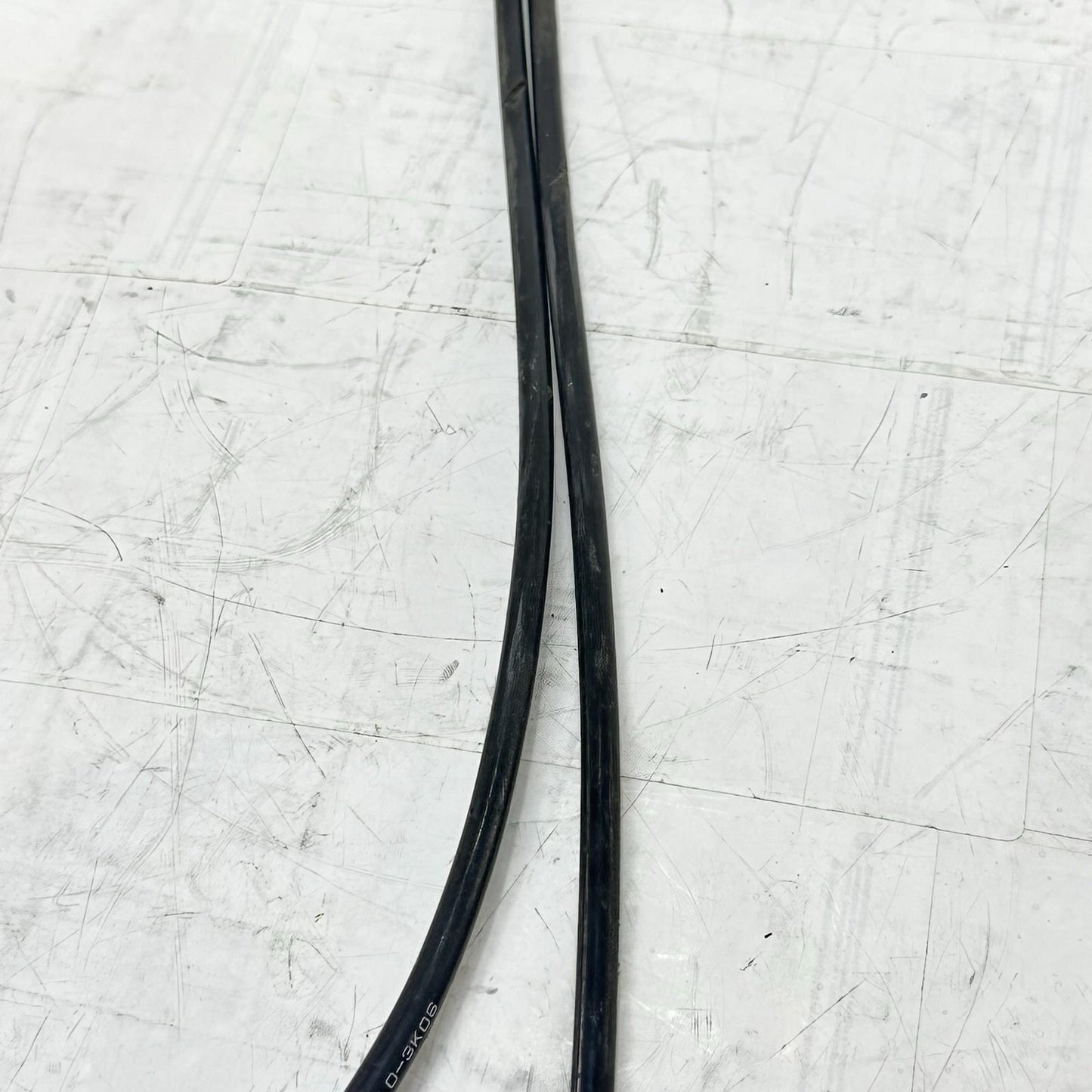 2011 - 2026 SUZUKI GSX 600 GSXR 750 THROTTLE CABLES LINES SET PAIR *SLIGHT TEAR*