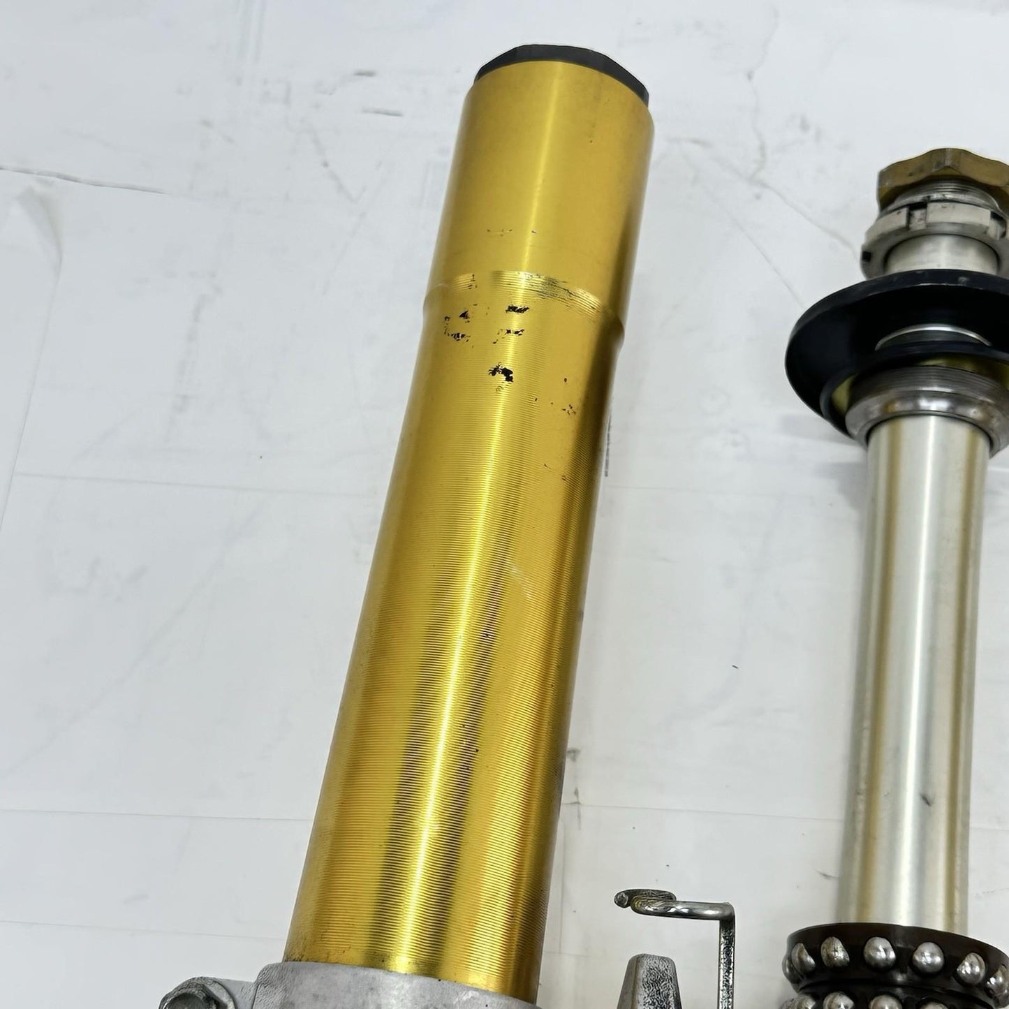 2011 - 2026 SUZUKI GSX 600 GSXR 750 FRONT FORKS LOWER TRIPLE TREE SUSPENSION SET