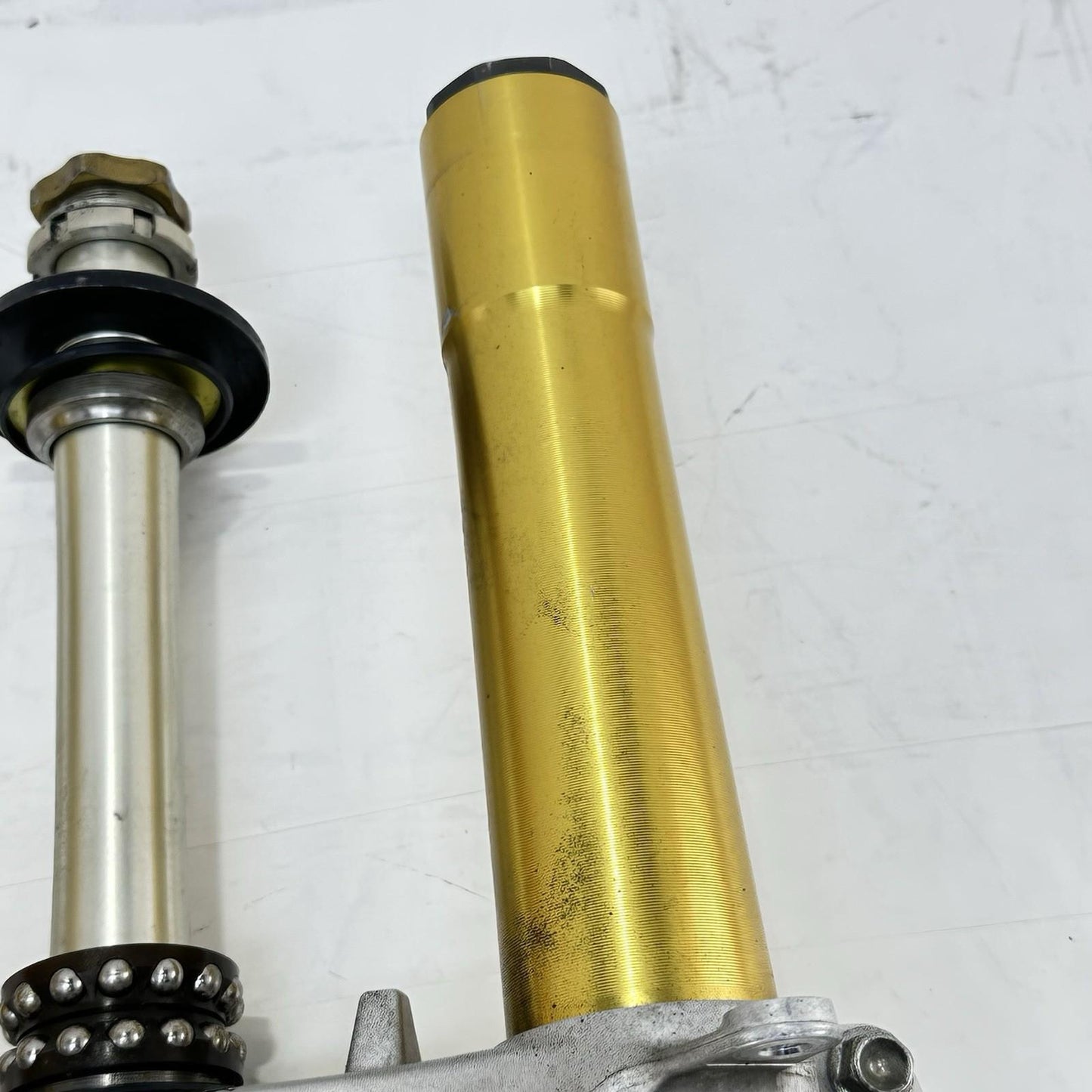 2011 - 2026 SUZUKI GSX 600 GSXR 750 FRONT FORKS LOWER TRIPLE TREE SUSPENSION SET