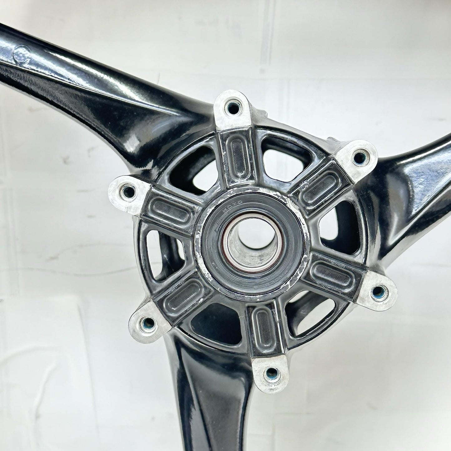 2011 - 2026 SUZUKI GSX 600 GSXR 750 FRONT WHEEL RIM TIRE RUBBER *SLIGHT SCUFFS*