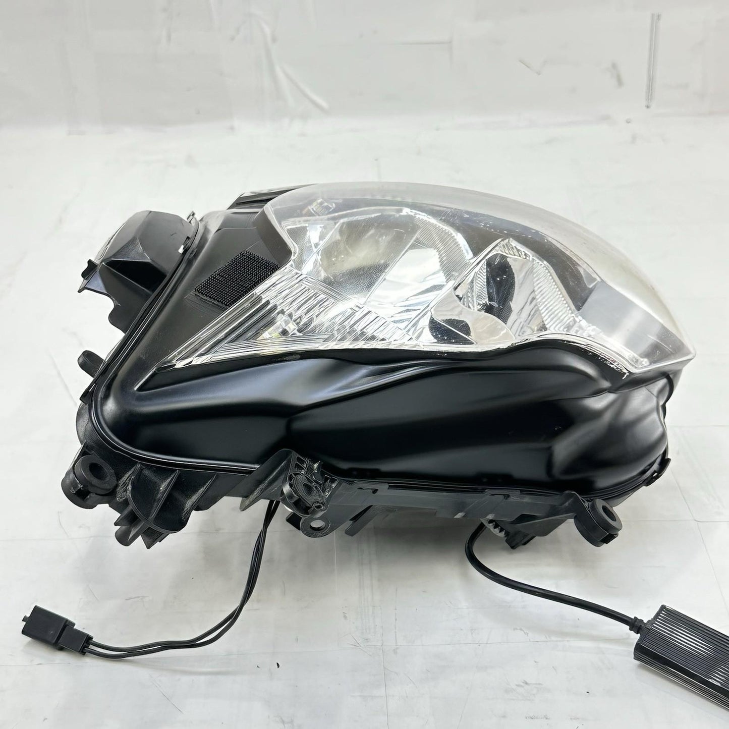 2011 - 2026 SUZUKI GSX 600 GSXR 750 HEADLIGHT FRONT MAIN LIGHT LAMP ASSY
