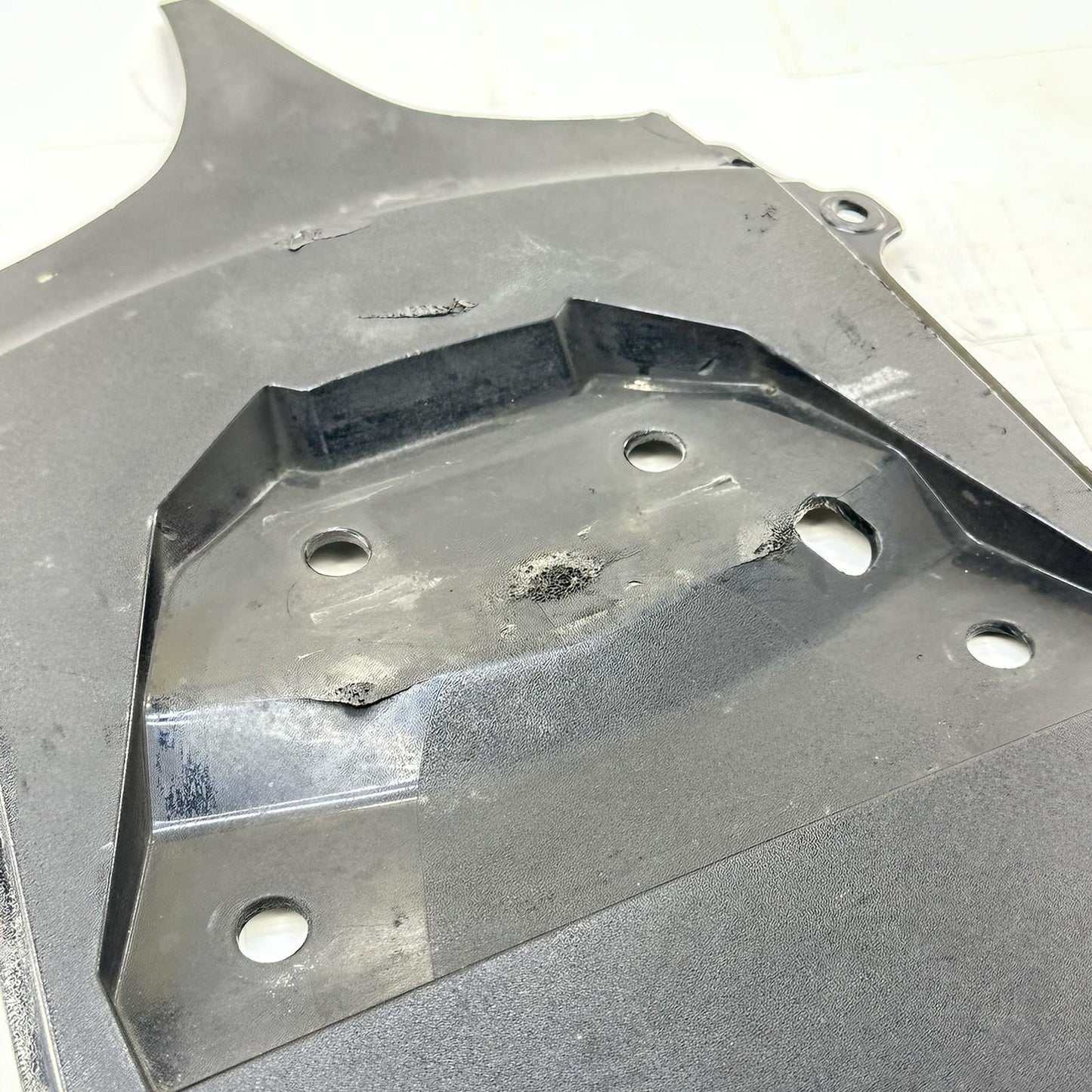 2011 - 2026 SUZUKI GSX 600 GSXR 750 REAR UNDERTAIL FENDER BACK COWL TRIM PANEL