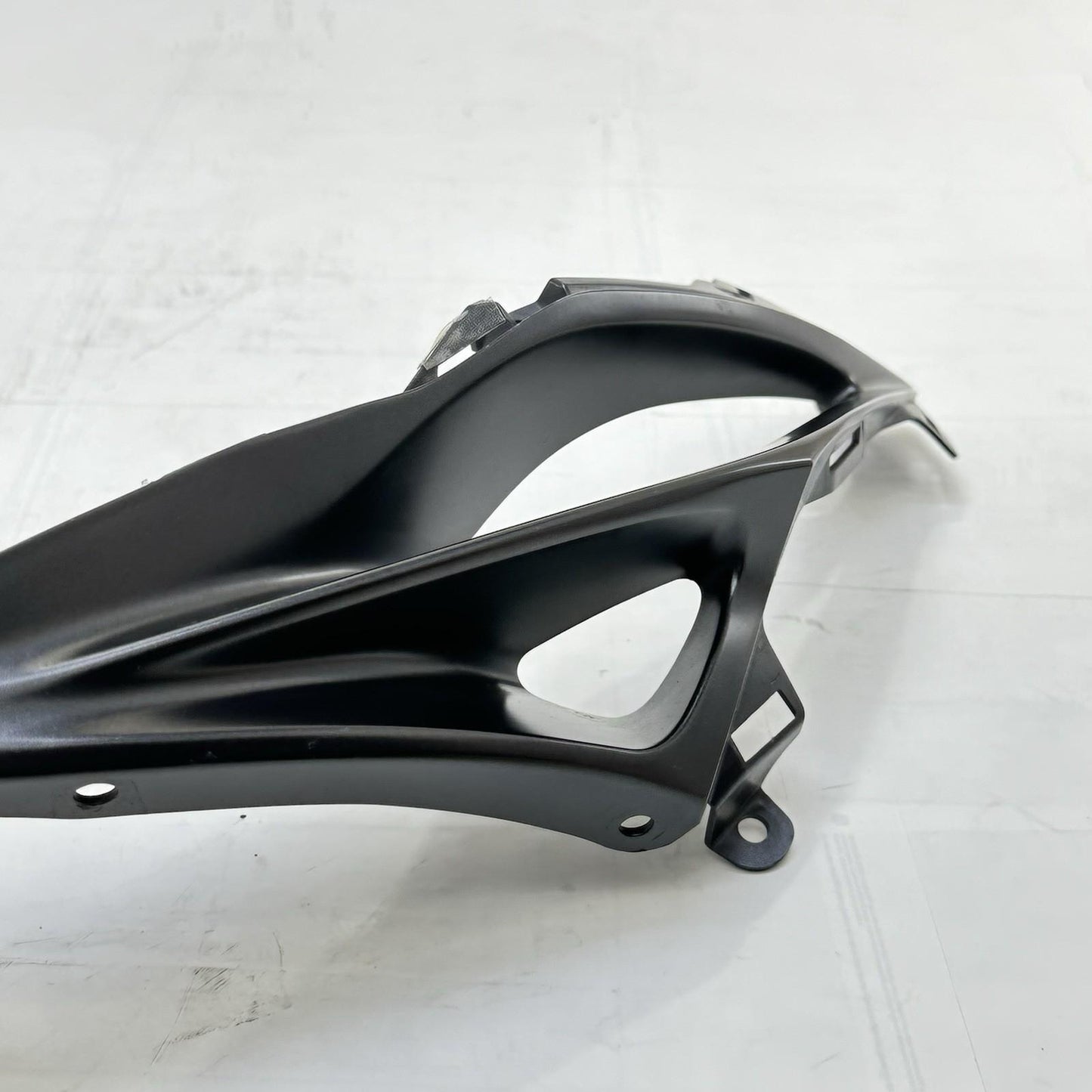 2011 - 2026 SUZUKI GSX 600 GSXR 750 FRONT NOSE COWL CENTER FAIRING LOWER TRIM