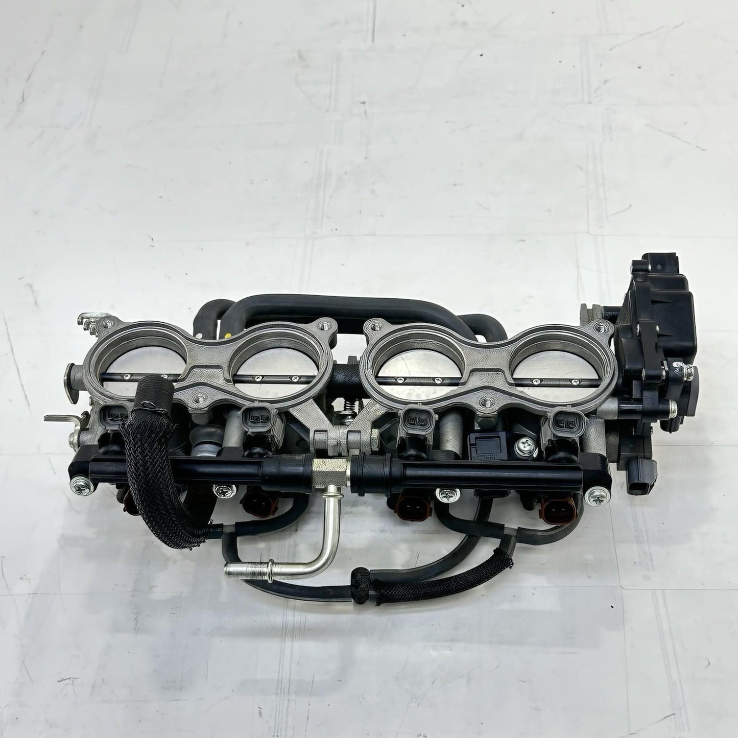 2011 - 2026 SUZUKI GSX 600 GSXR 750 THROTTLE BODY FUEL INJECTOR RAILING STOCK