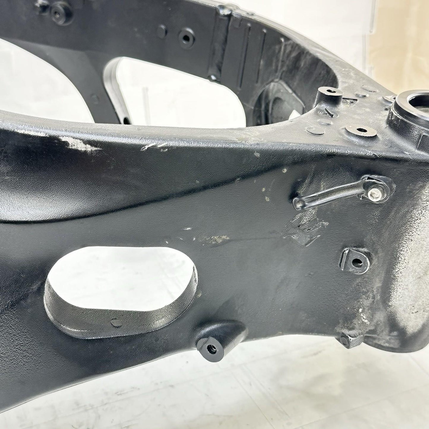 2011 - 2026 SUZUKI GSX 600 GSXR 750 MAIN FRAME BODY CHASSIS BLACK STOCK