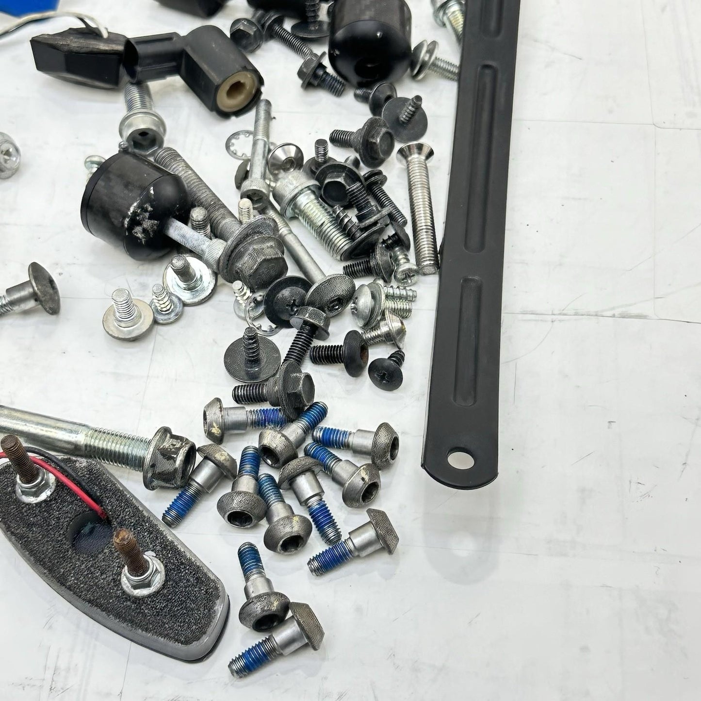 2011 - 2026 SUZUKI GSX 600 GSXR 750 BOLTS PARTS SCREWS HARDWARE MOUNTING