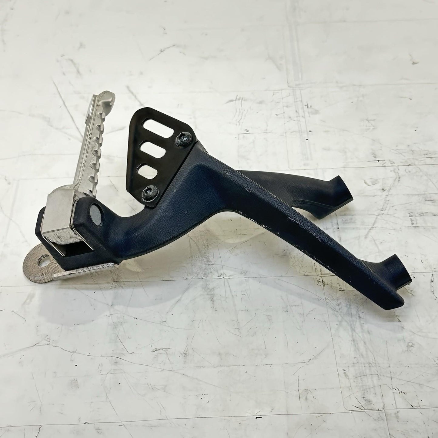 2021 - 2024 APRILIA TUONO V4 1100 PASSENGER PEGS REAR FOOT REST BACK LEG SET