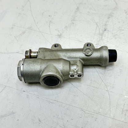 2021 - 2024 APRILIA TUONO V4 1100 REAR BRAKE MASTER CYLINDER BACK BREMBO