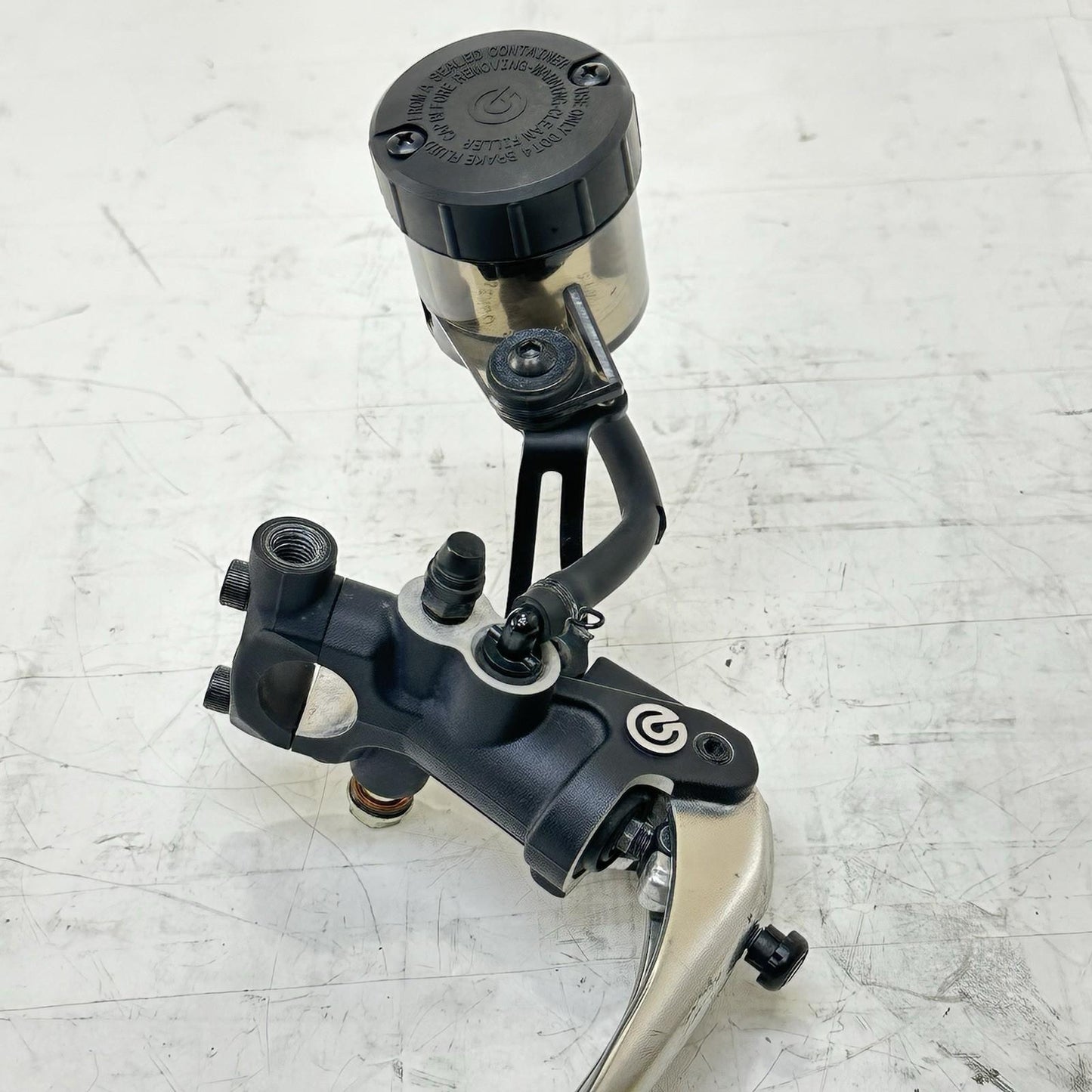 2021 - 2024 APRILIA TUONO V4 1100 FRONT BRAKE MASTER CYLINDER LEVER RESERVOIR