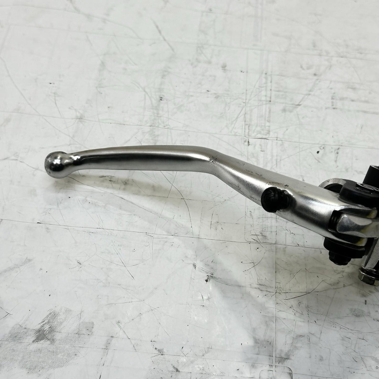 2021 - 2024 APRILIA TUONO V4 1100 FRONT BRAKE MASTER CYLINDER LEVER RESERVOIR